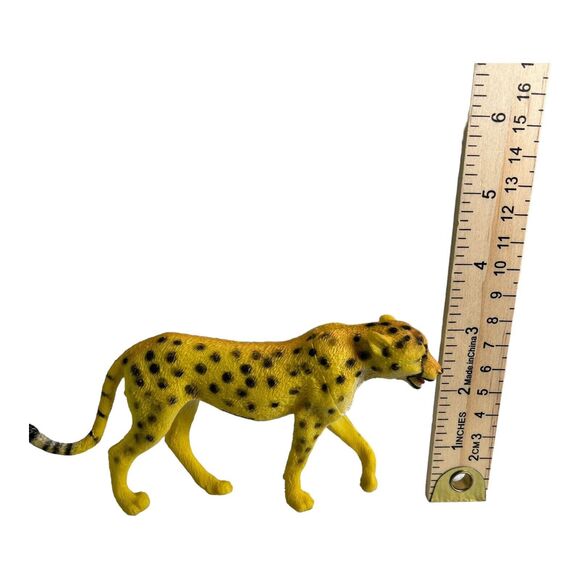 Lot of 5 African Safari Jungle Animals Hard Plastic Figures Toys Misc Brand 3-6” - Picture 6 of 11